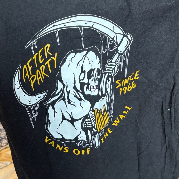 Vans Black Tee with Crescent Moon Graphic - Picture 2 of 2